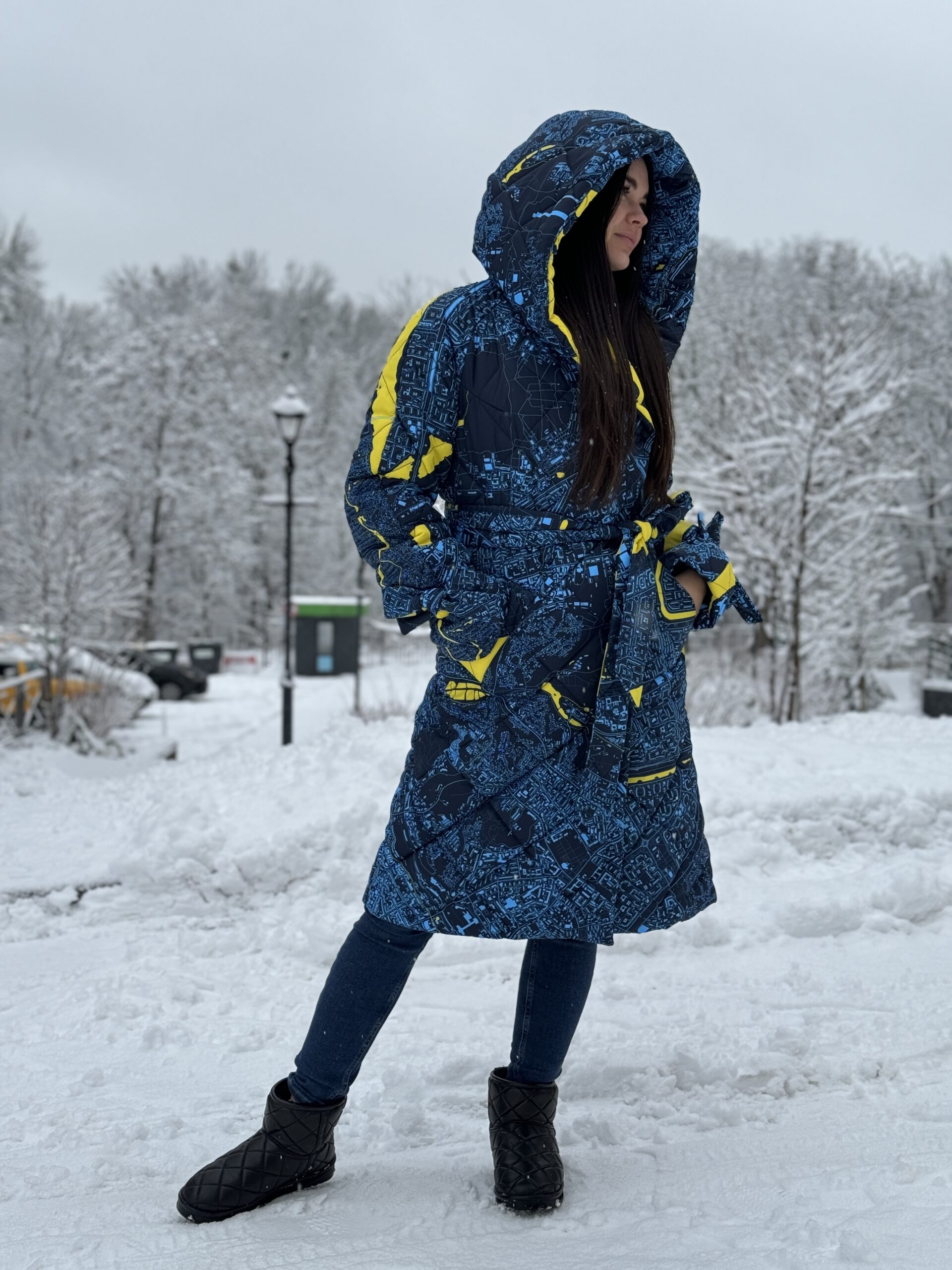 Жіноче зимове стьобане пальто