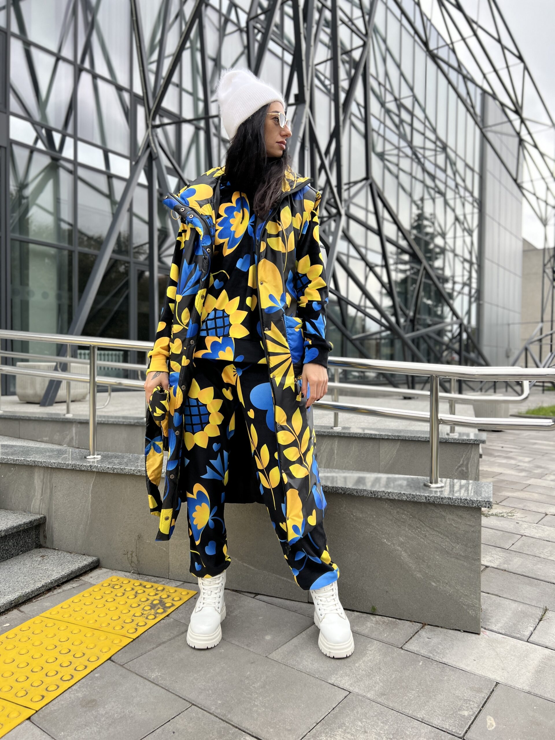 Damska dopasowana długa kamizelka, wiosna/jesień, Artykuł VO-47, druk 101