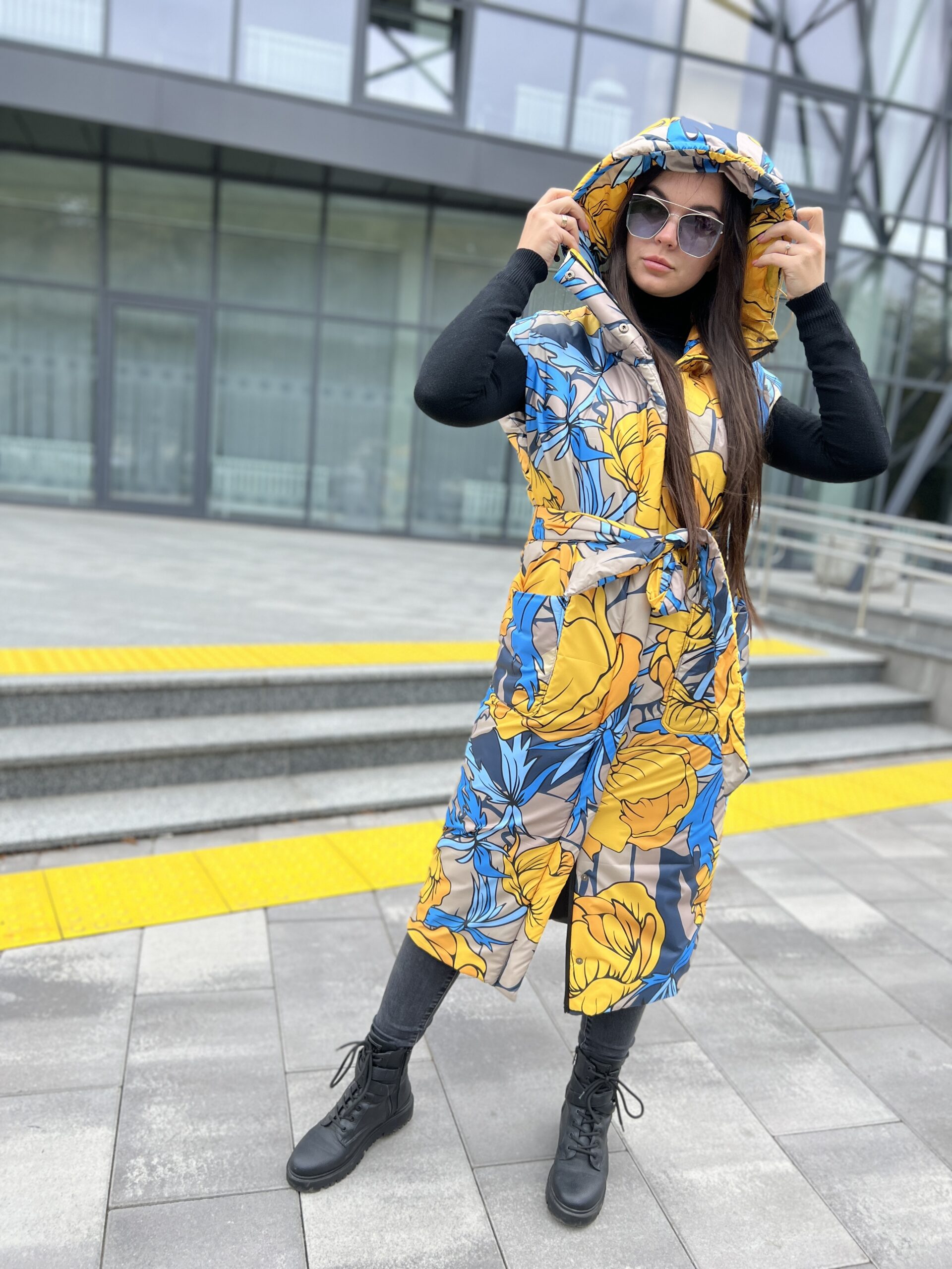 Damska dopasowana długa kamizelka, wiosna/jesień, Artykuł VO-47, druk 102