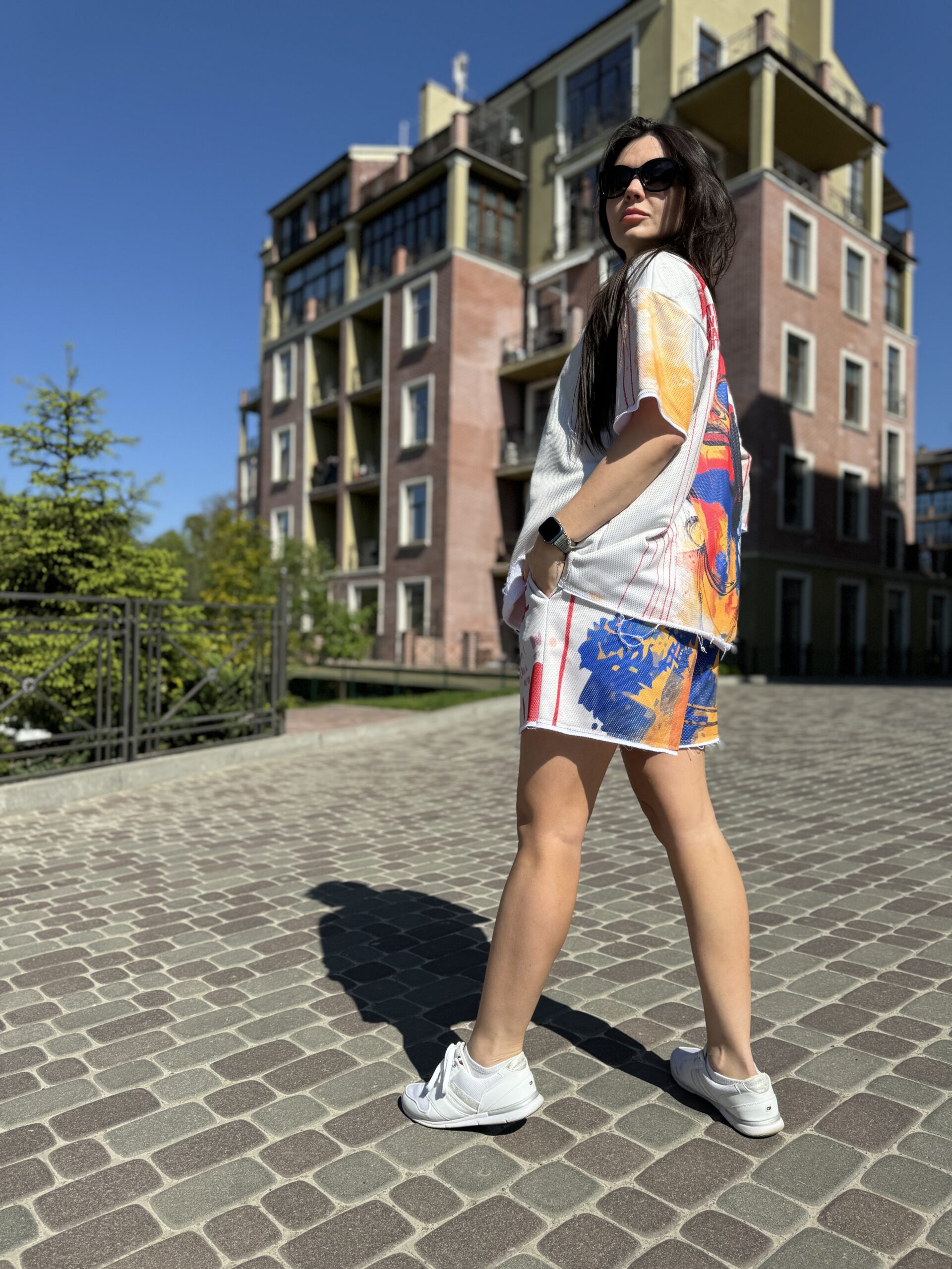 Жіночий костюм, шорти із футболкою, бежевий