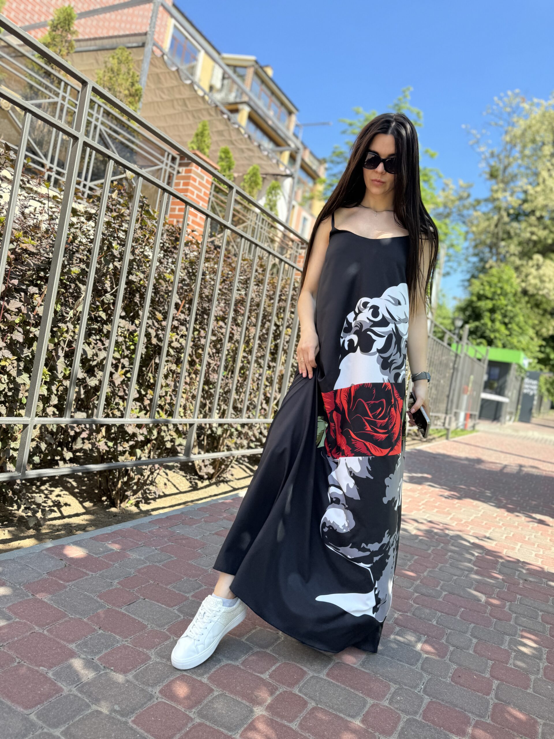 Kombinacja sukienka, maxi czarna z nadrukiem