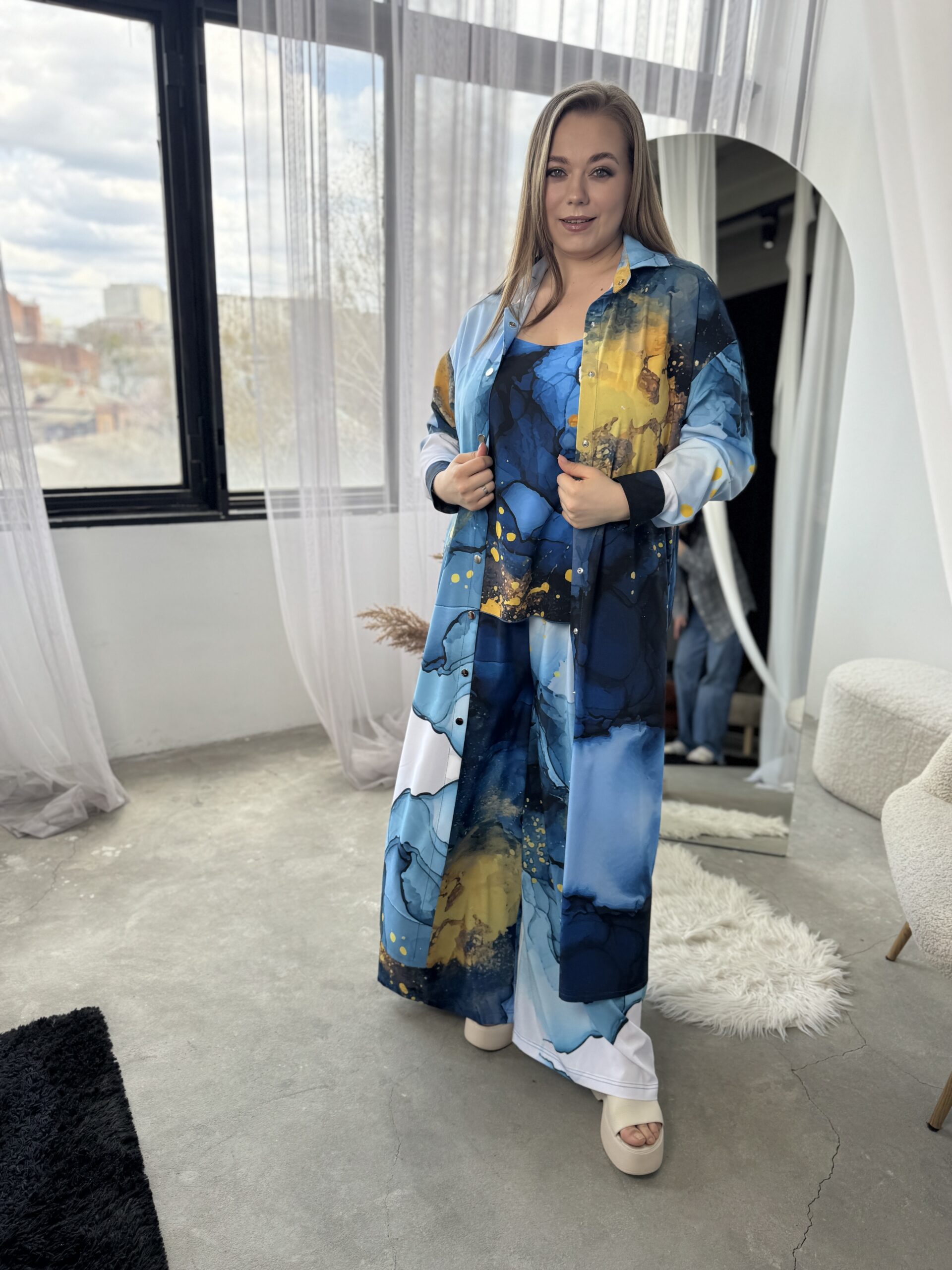 Нарядний жіночий костюм, плюс сайз