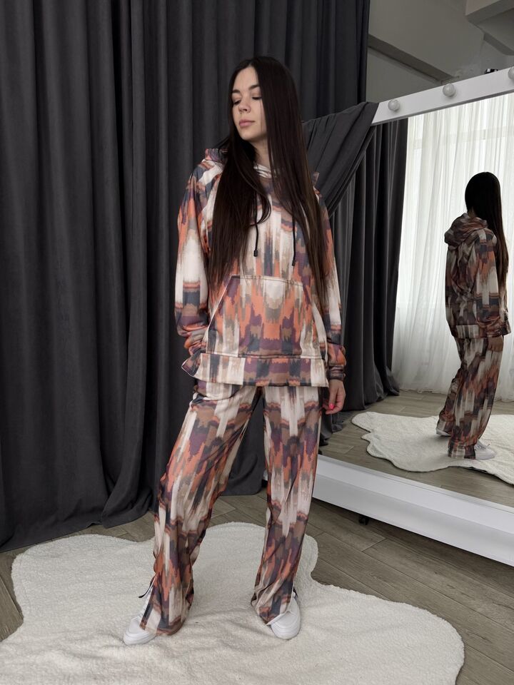 Бавовняний жіночий костюм, вільного крою, сезон весна/осінь