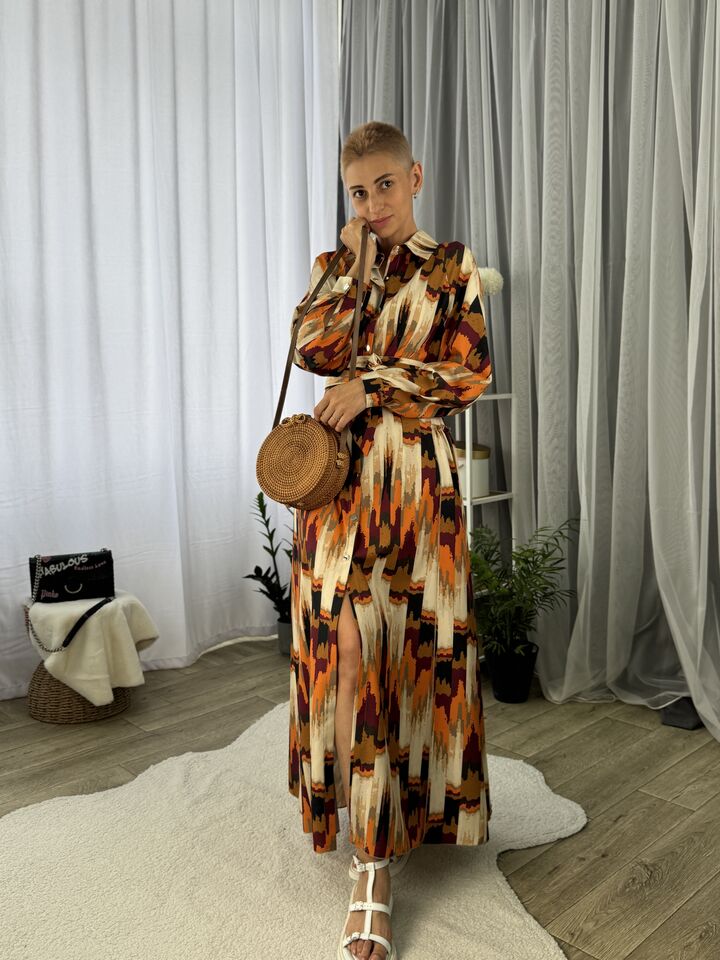 Жіноча довга сукня, коричнева