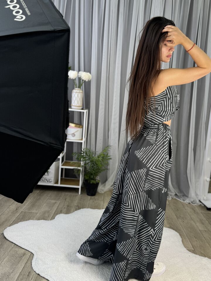 Жіночий літній костюм із штанами та майкою, сірий