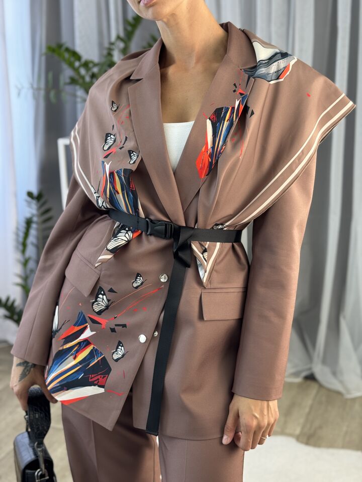 Жіночий жакет, оверсайз, коричневий