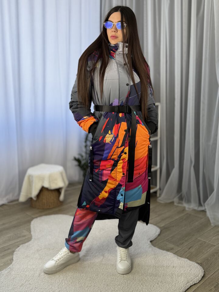 Жіноча куртка-трансформер, єврозима, з відстібними рукавами та капюшоном