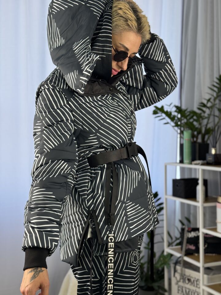 Kurtka damska transformer, Eurowinter, Artykuł VO-76 druk 033pink