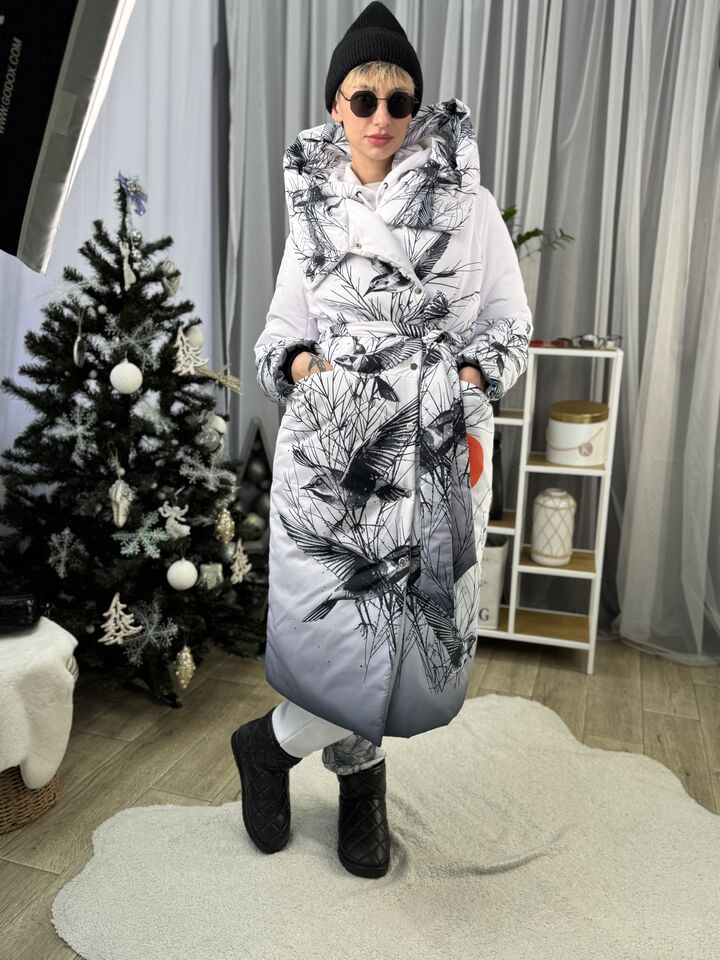 Жіноча куртка – ковдра, зимова із об’ємним капюшоном